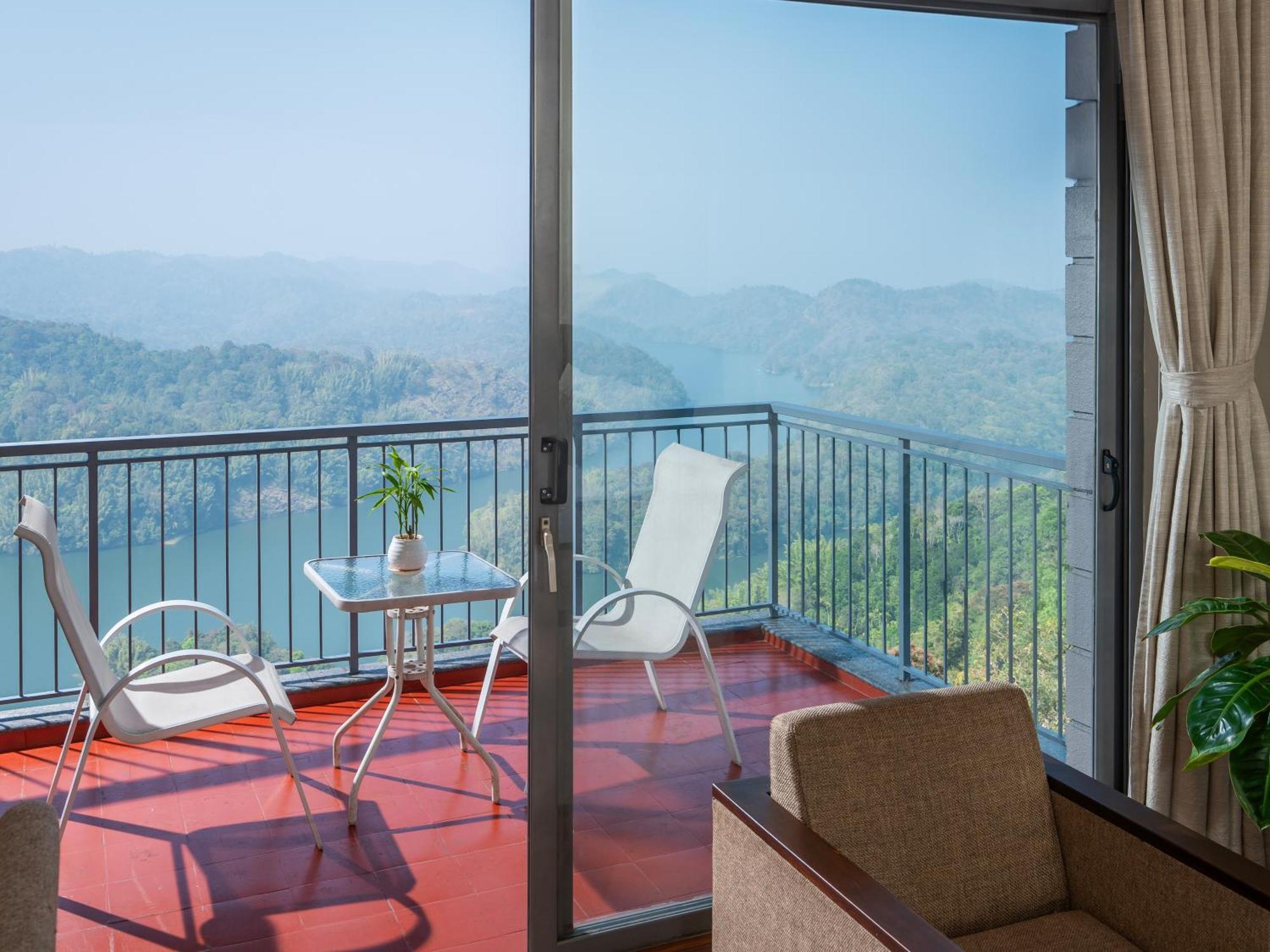 Ragamaya Resort & Spa מונאר מראה חיצוני תמונה
